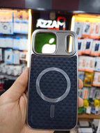 Titan Carbon Pro – iPhone 17 Pro Max Case